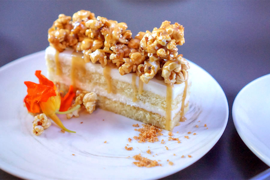 Caramel Popcorn Cake