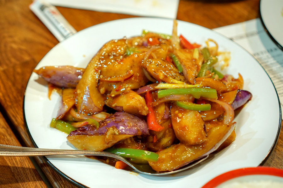 Eggplant with Spicy Garlic Sauce