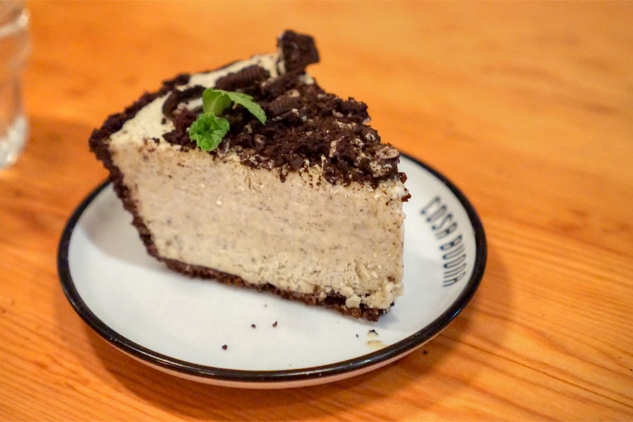 Cookies and Cream Semifreddo Pie