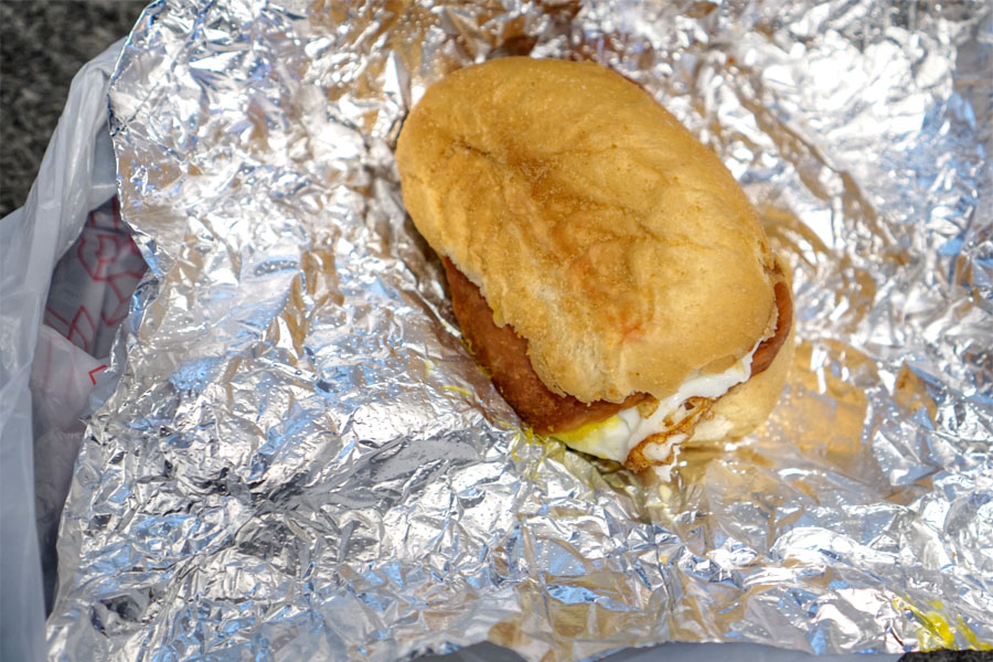 Span Sandwich w/ Egg