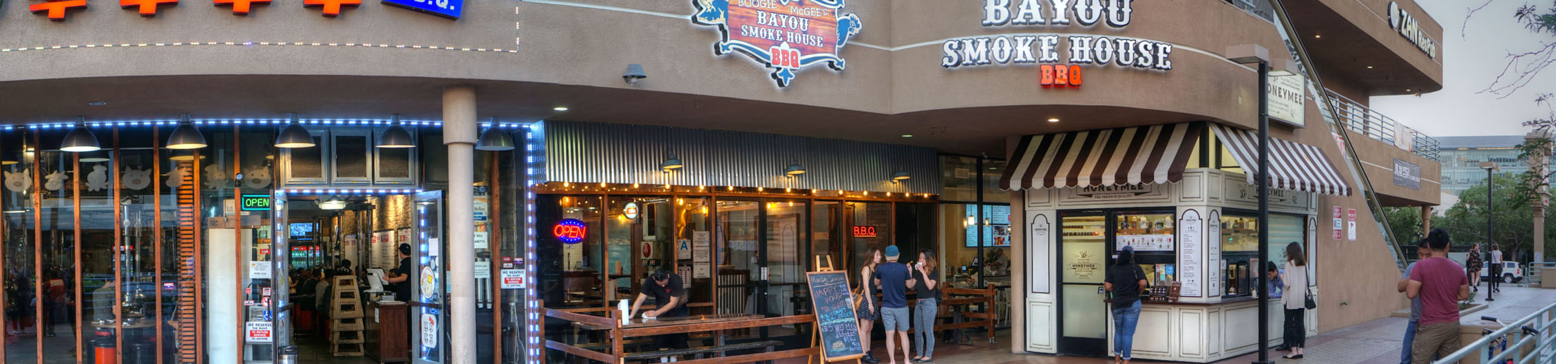 Boogie McGee's Bayou Smokehouse BBQ Exterior