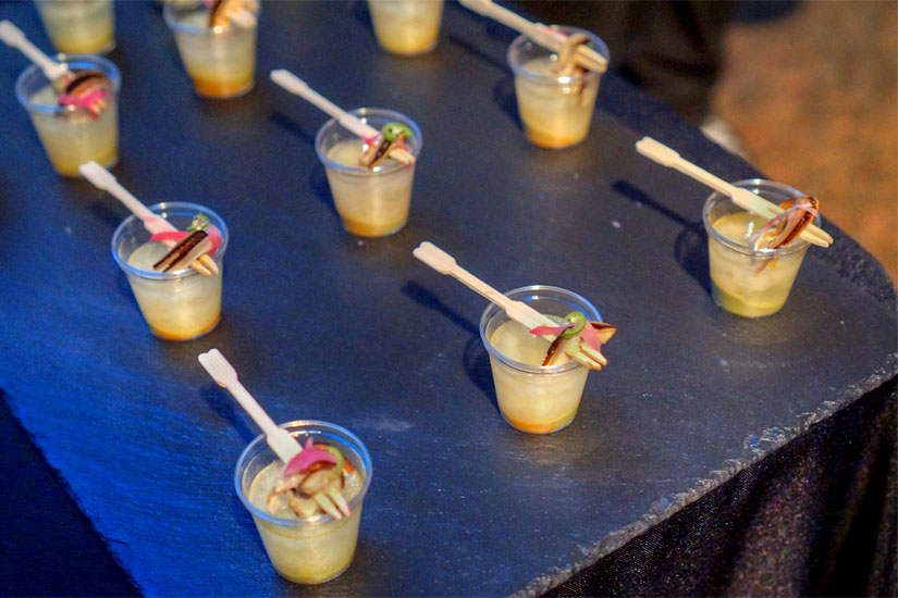 Green Mussel & Sea Urchin Sake Shooter