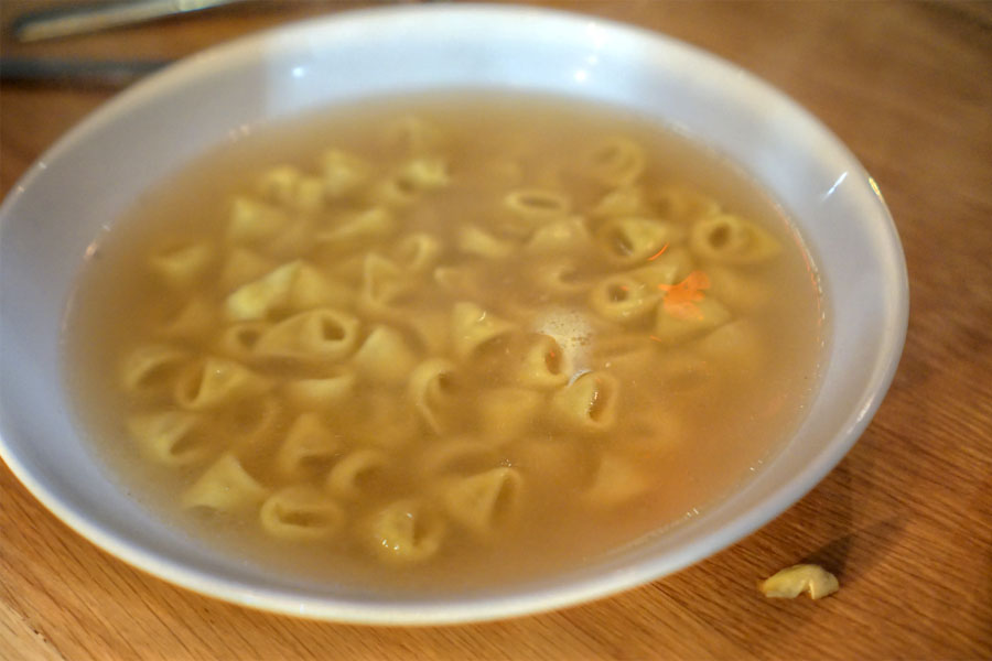 Tortellini in Brodo