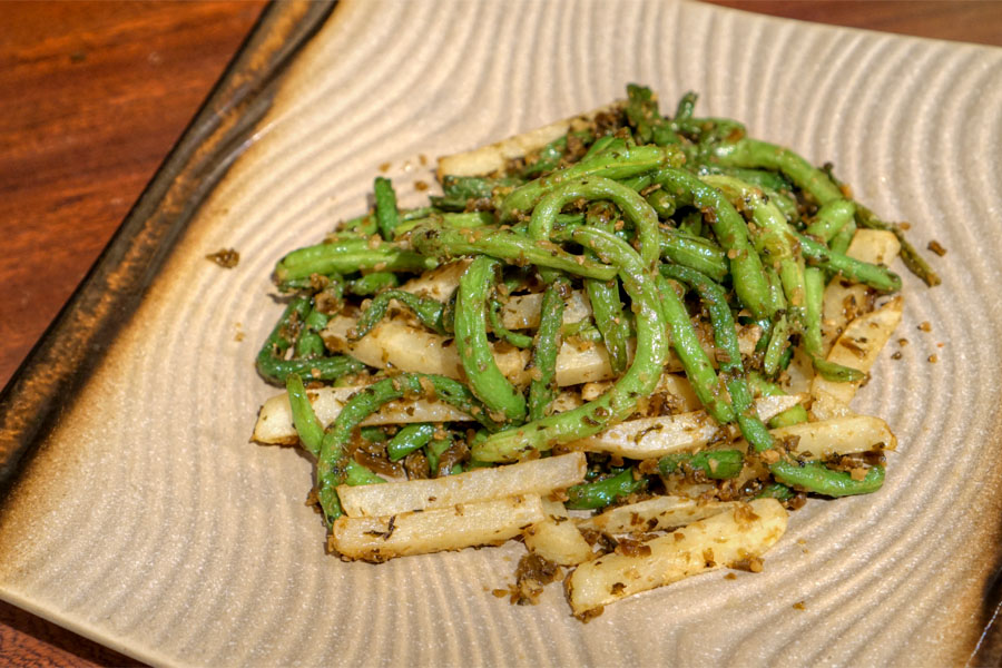 Dry Cooked Green Bean And Potato