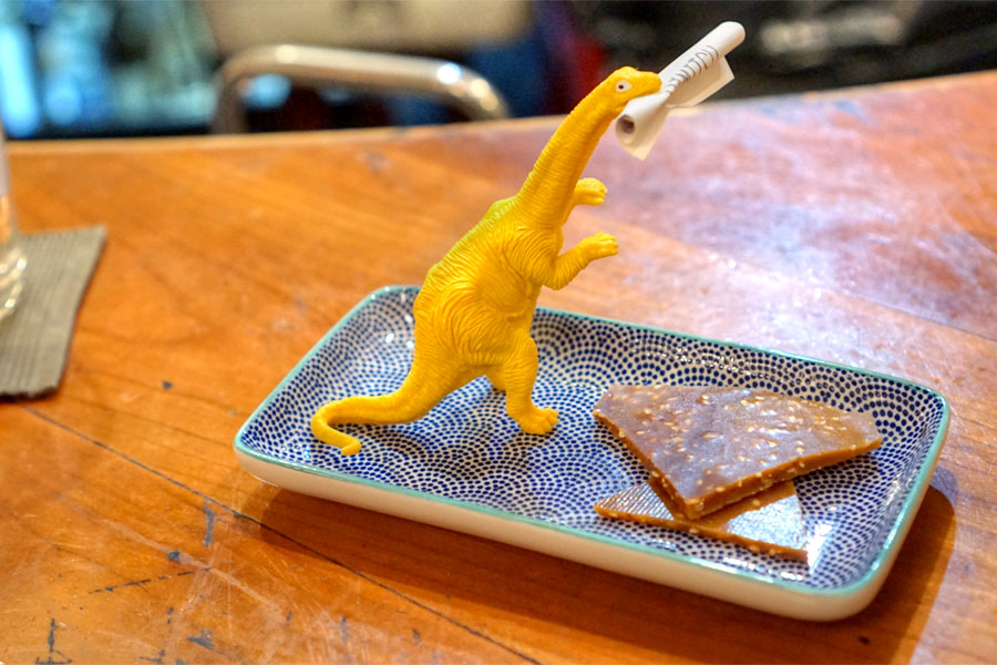 Dinosaur & Sesame Brittle