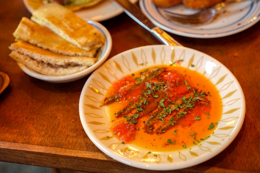 Sicilian anchovies, harissa, parsley & fetta unta