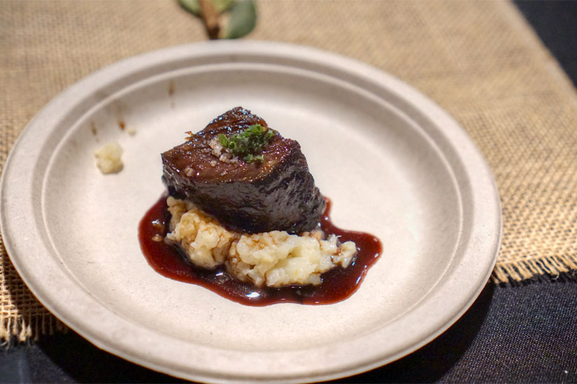 Roasted Beef Short Rib (Red Wine Jus, Gremolata, Cauliflower Purée)