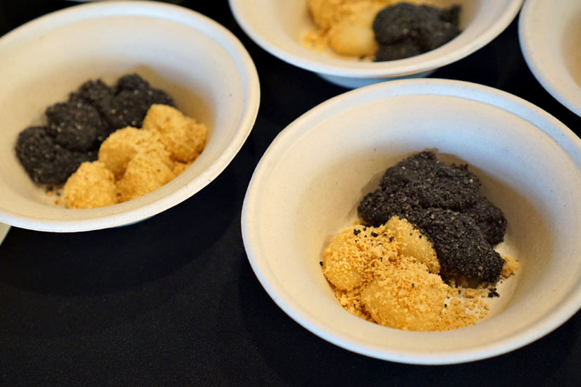 Hakka Mochi Served Warm with Peanut and Sesame Powders