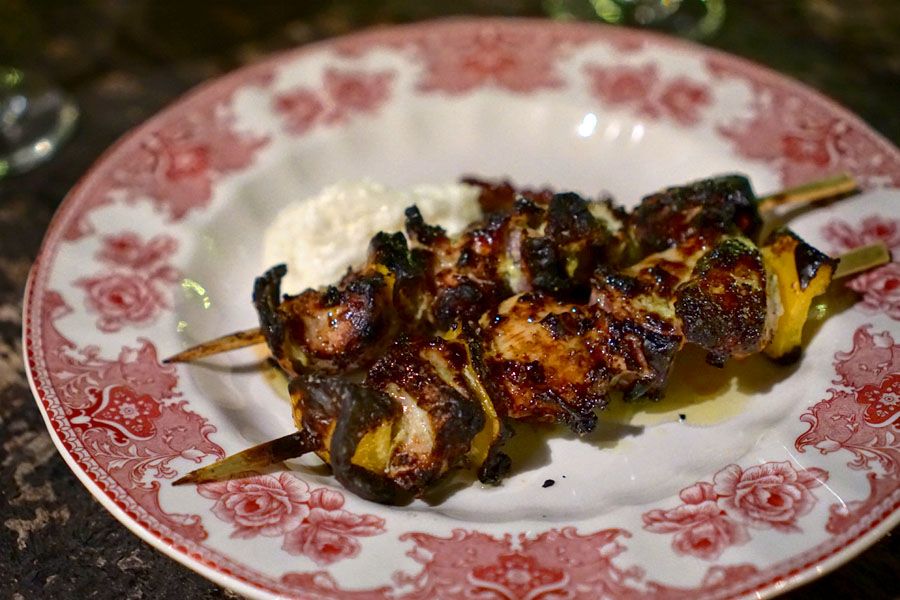 Chicken tawook shishkatori, savory Mideast-seasoned shish kabobs served in traditional Japanese yakitori style