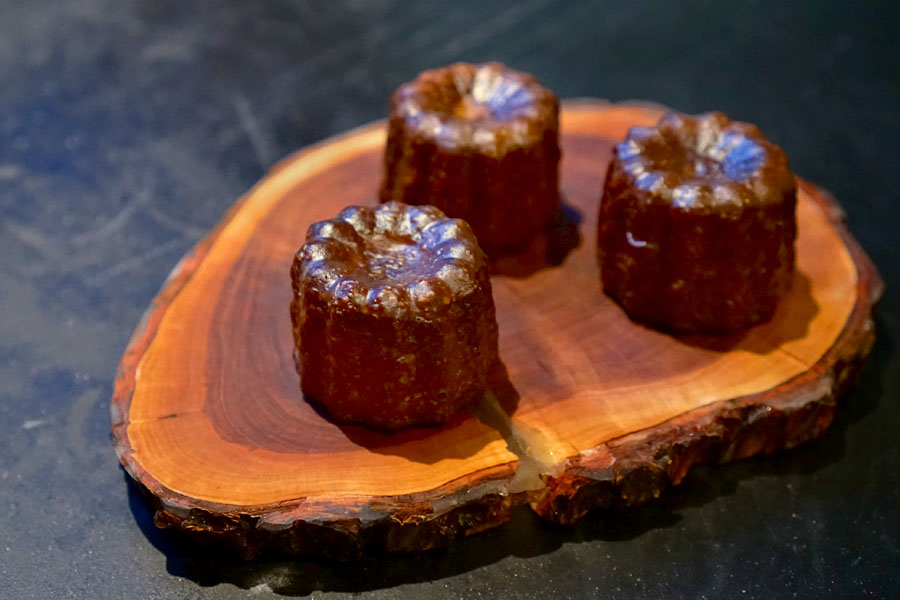 L'Pain De Joel Robuchon, Tokyo, Canele