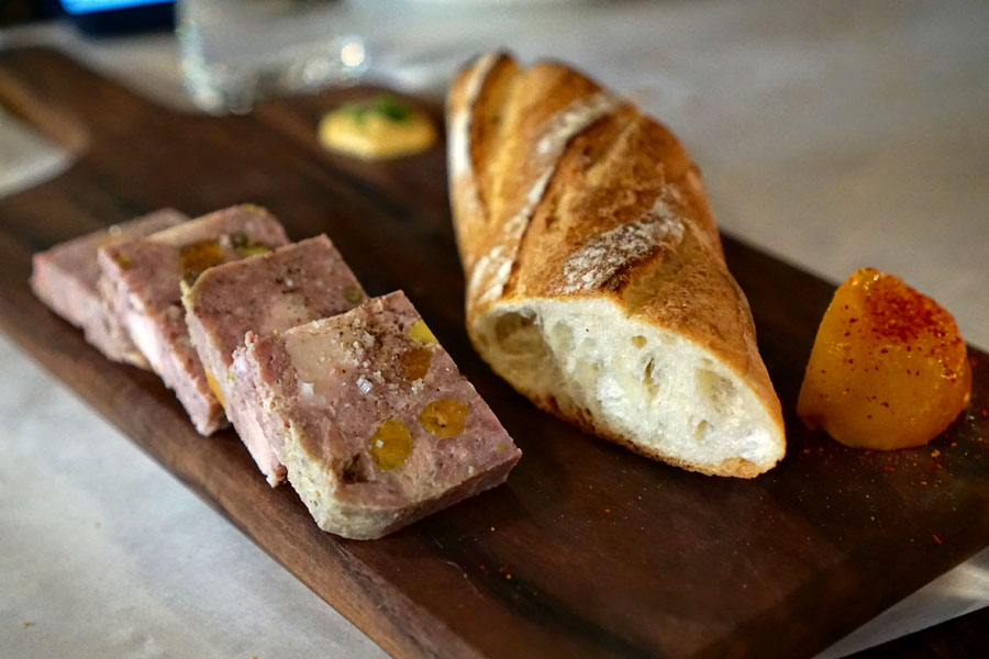 pâté de lapin à la pistache