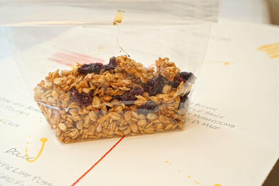 Vetri Cucina Granola