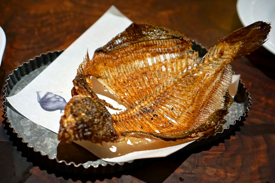 Fried Marble Fish Bones