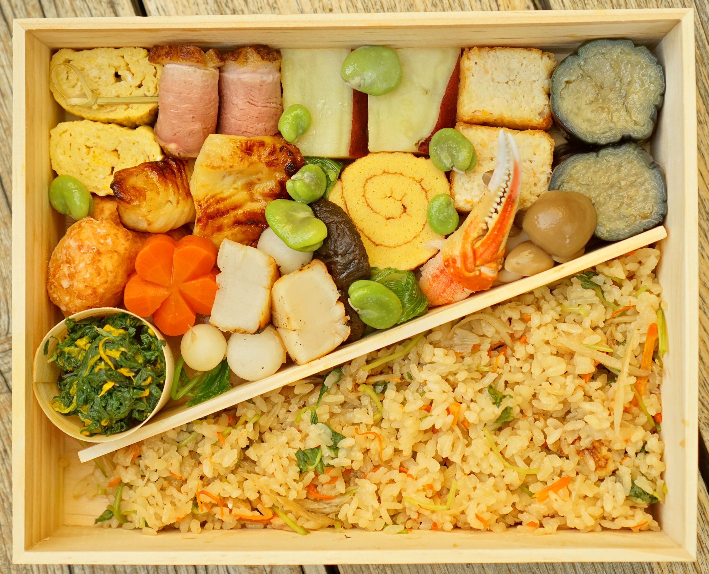 Hayato Bento Box (Overhead Shot)