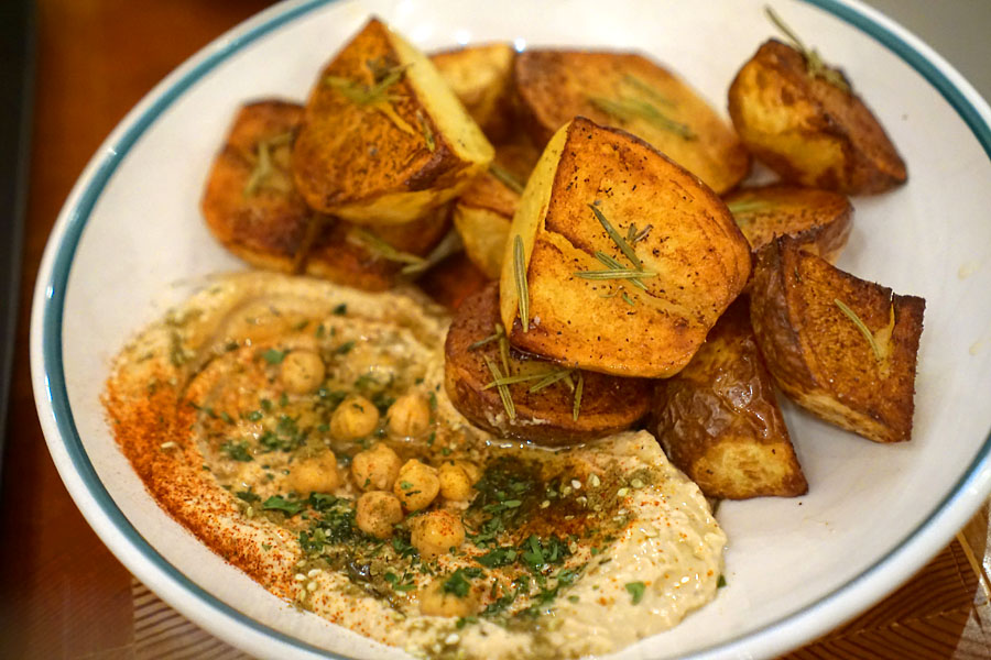 Potatoes w/ hummus