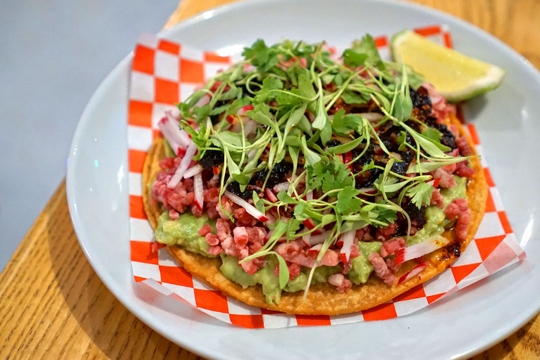 Tostada de Carne Cruda