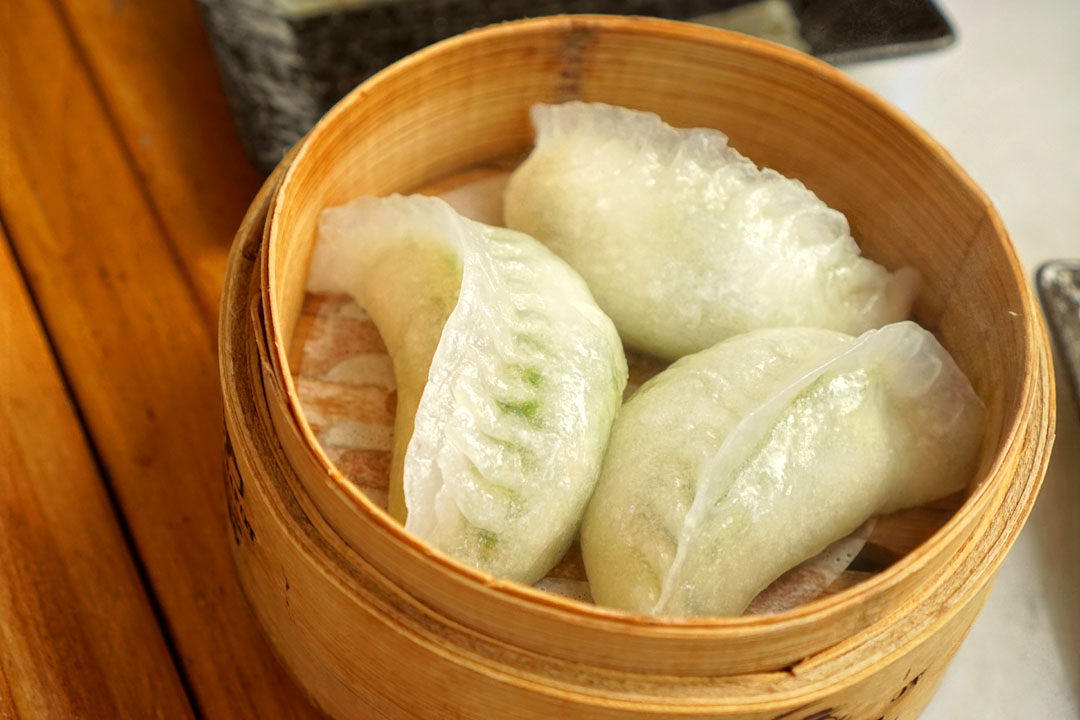 Shrimp & Chive Crystal Dumplings (韭菜虾饺)