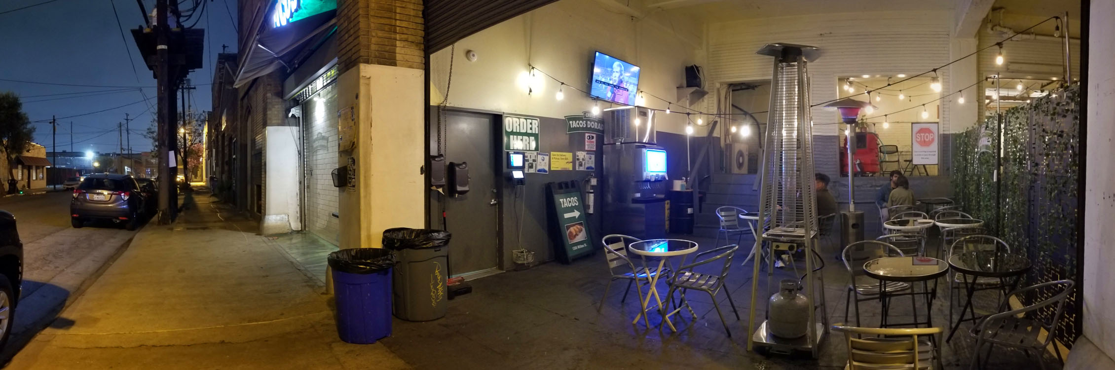 Chuy's Tacos Dorados Seating Area