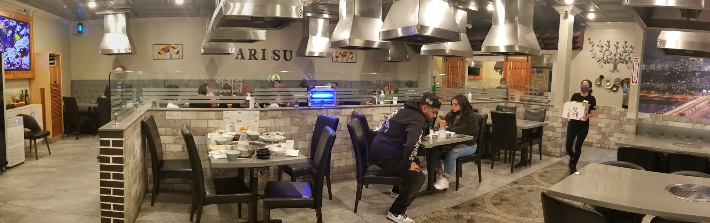 Arisu Korean BBQ Interior