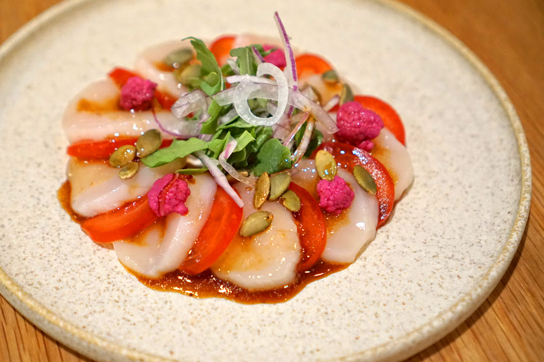 Hokkaido Scallop Sashimi