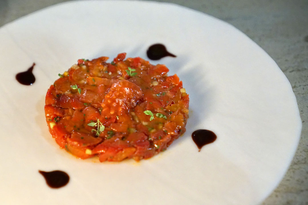 'Beefsteak' Tomato Tartare