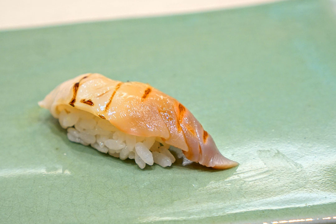 Hokkigai (Surf Clam, Hokkaido)