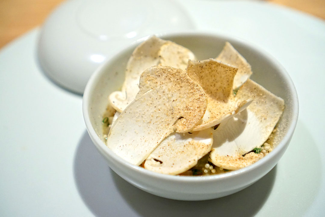 송이 버섯 오리죽 (Pine Mushroom Porridge, Duck Confit, Koshihikari Rice)