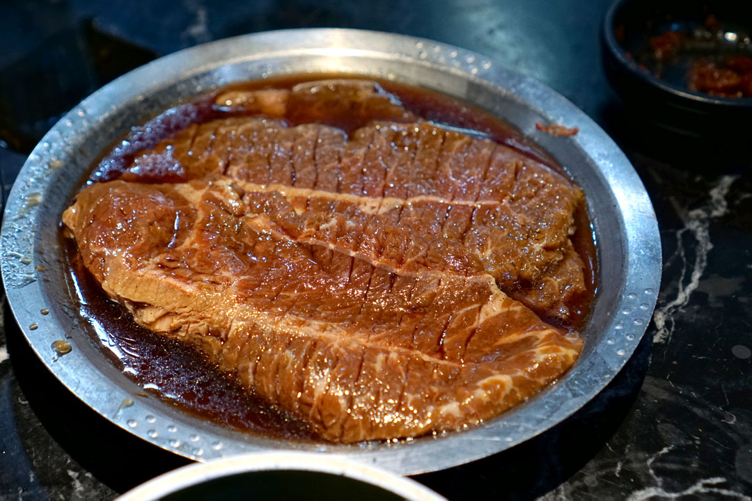 특양념부채살 (Marinated Beef Oyster Steak)