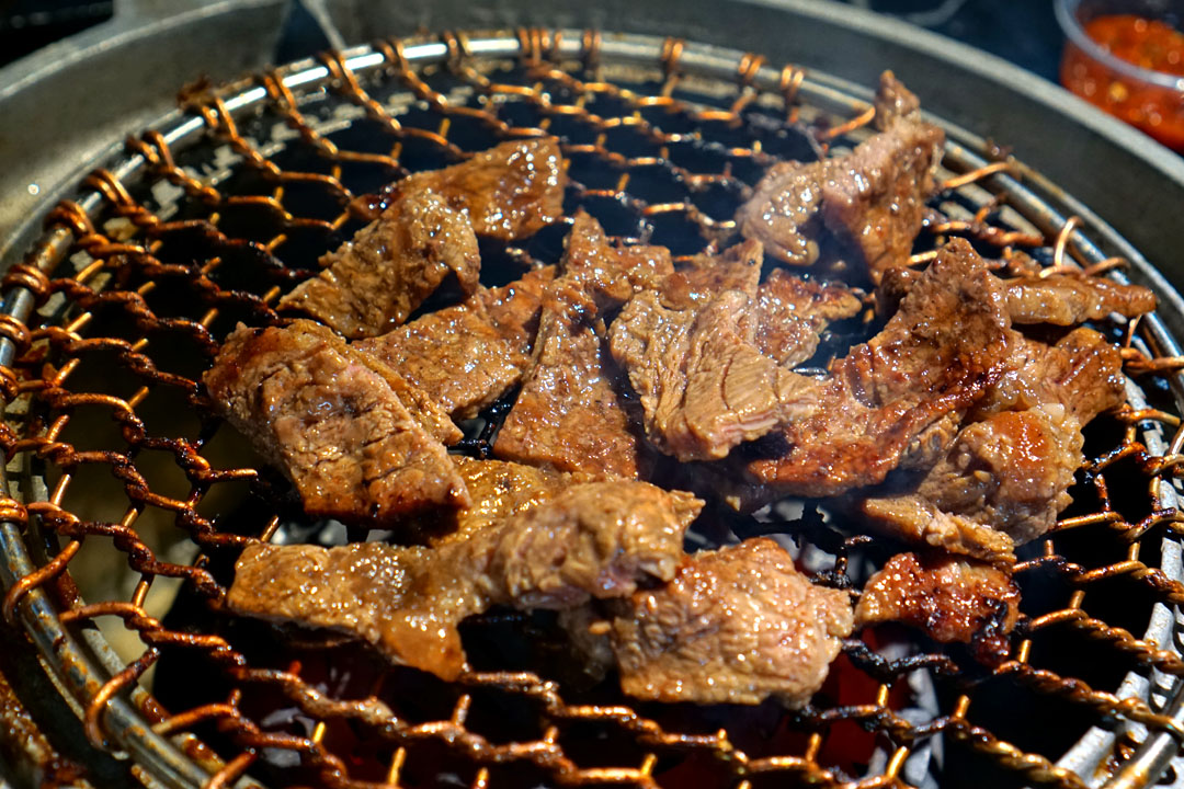 특양념부채살 (Marinated Beef Oyster Steak) - Cooked