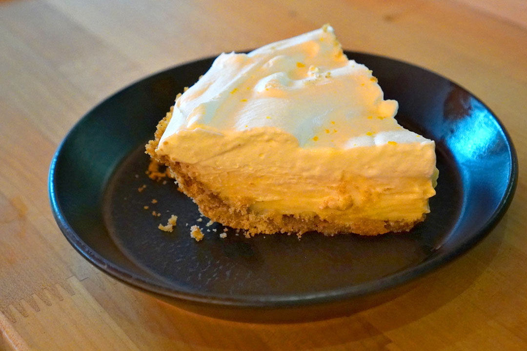 Laroolou Calamansi Cream Pie