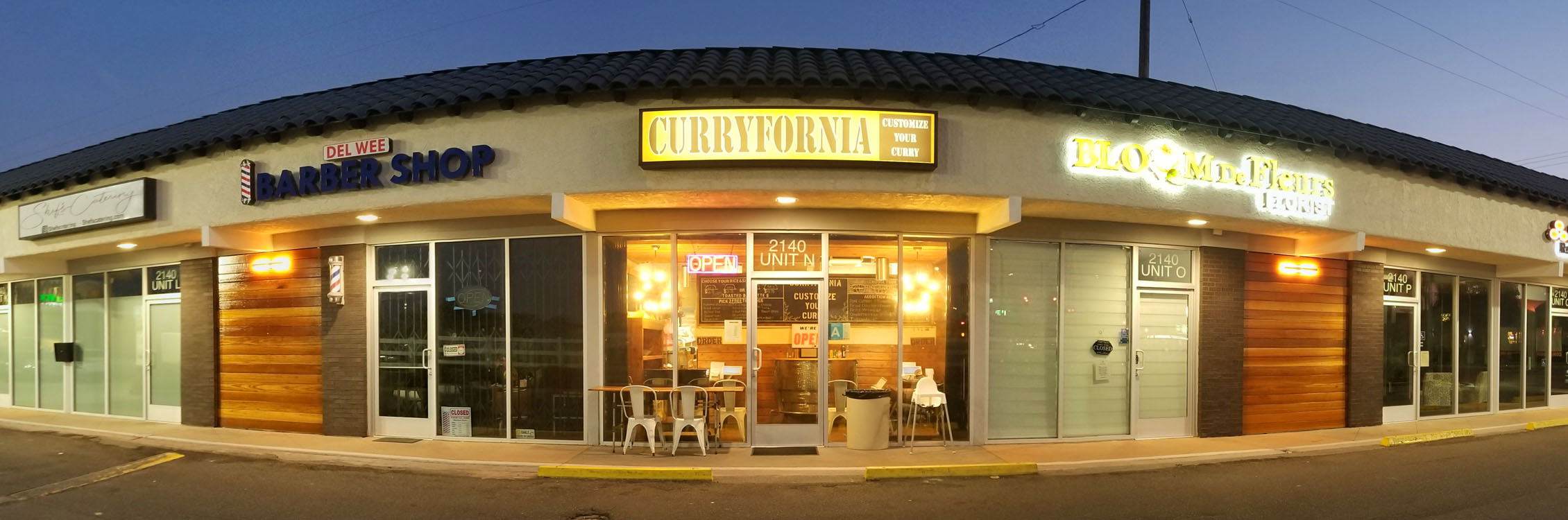 Curryfornia Exterior