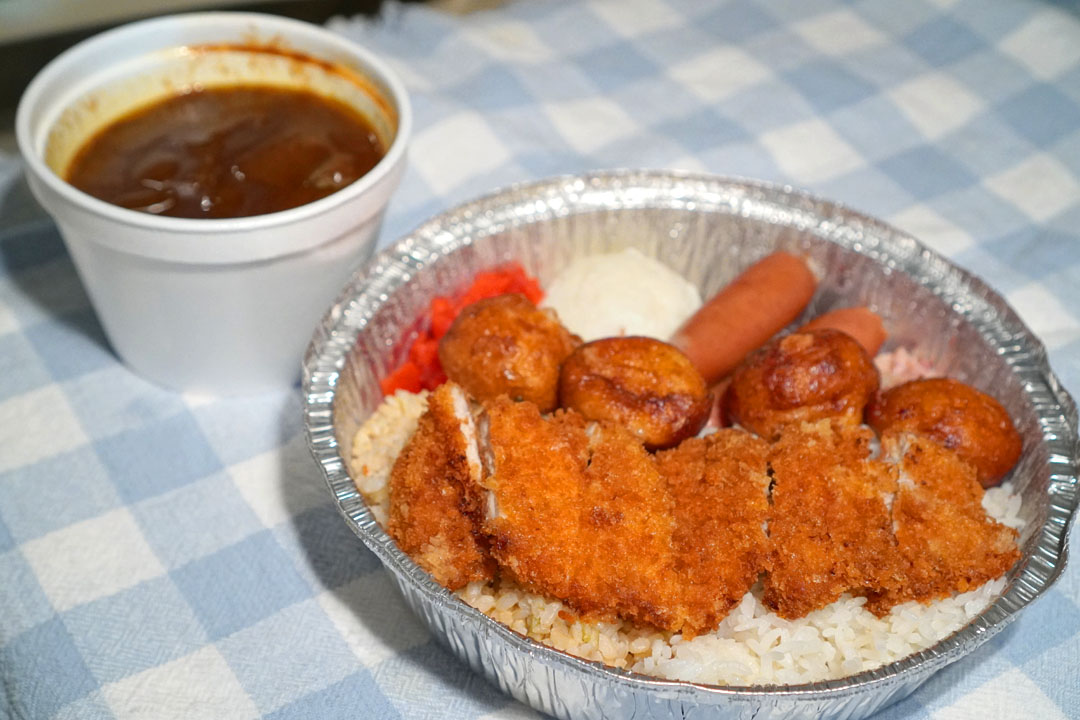 Medium Half and Half Rice – Medium – Fukujinzuke, Potato Salad, Bacon Chips + Chicken Cutlet + Takoyaki + Sausage