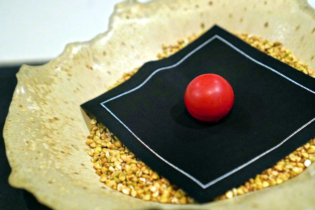 Yuzu-Strawberry Bombe