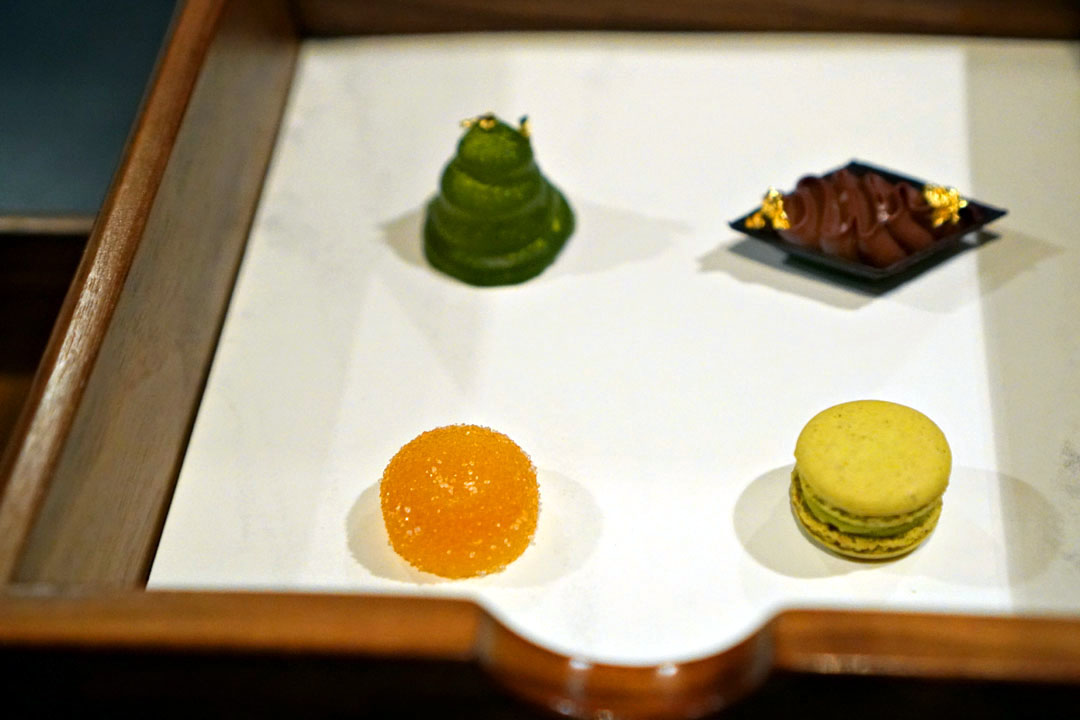 MANDARIN - EARL GREY - PISTACHIO - MATCHA