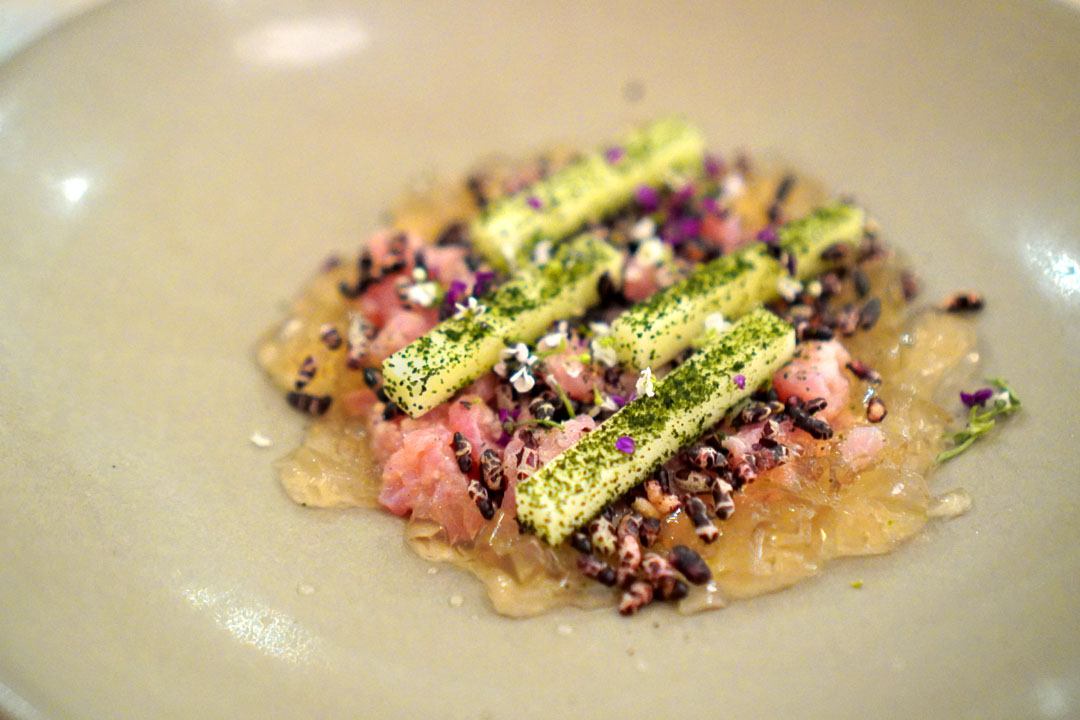 Tartare, veal tartare, dashi gelée, wakame, apple, wasabi