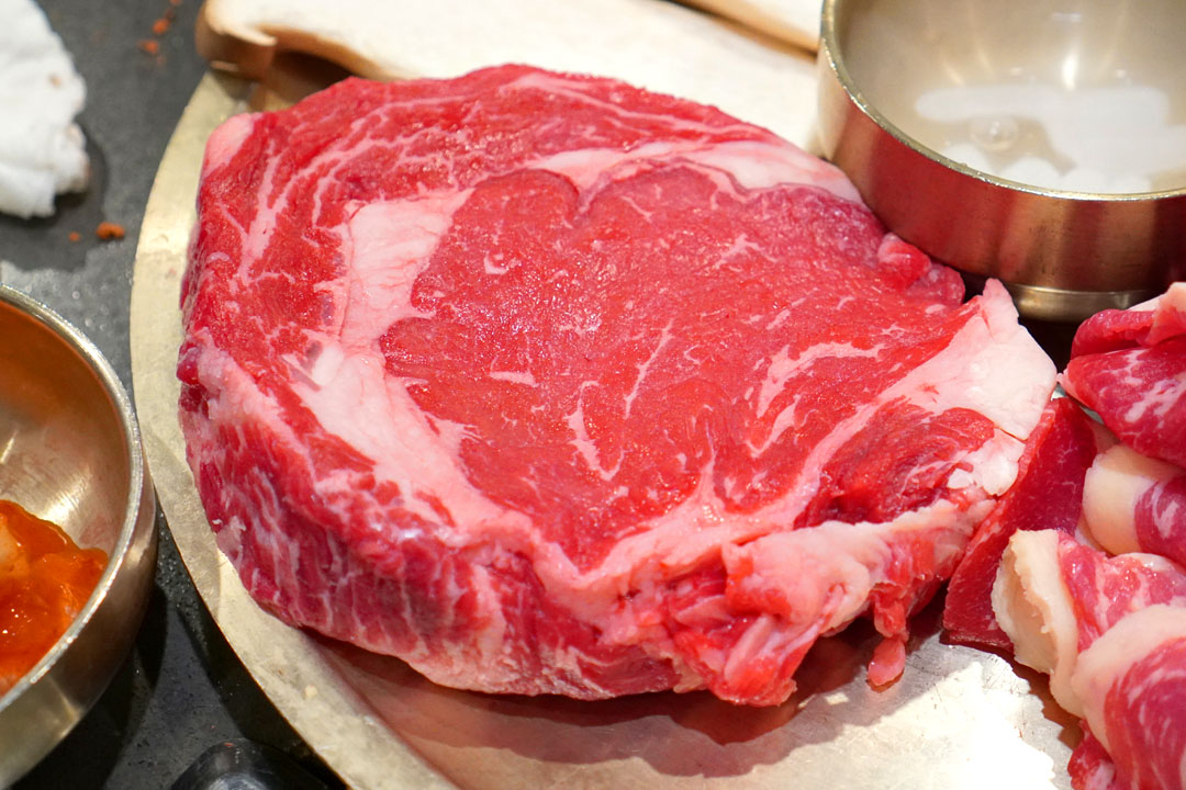 생꽃등심 Black Angus Ribeye