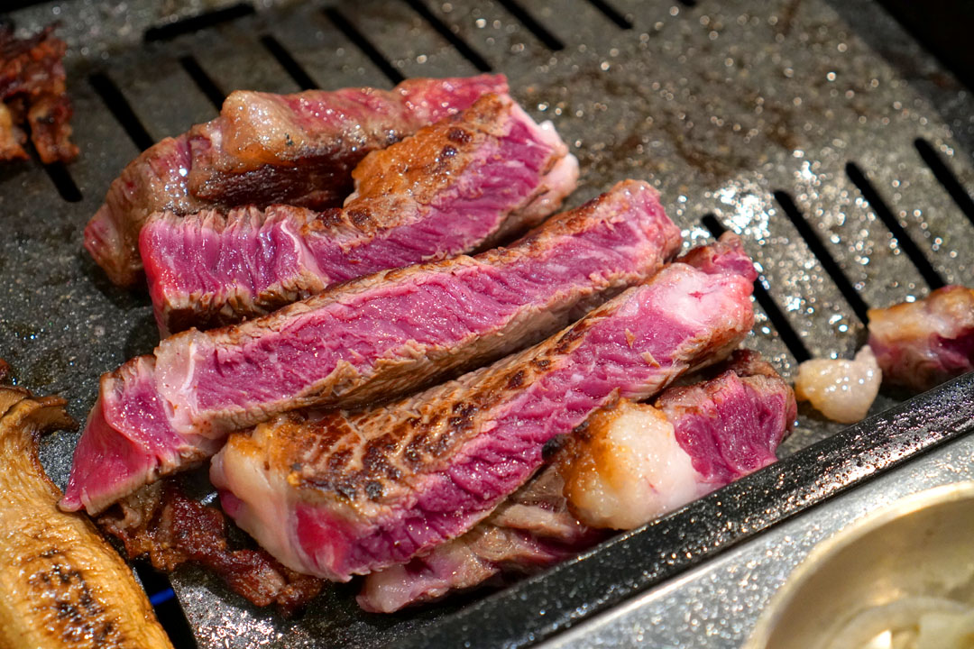 생꽃등심 Black Angus Ribeye (Sliced)