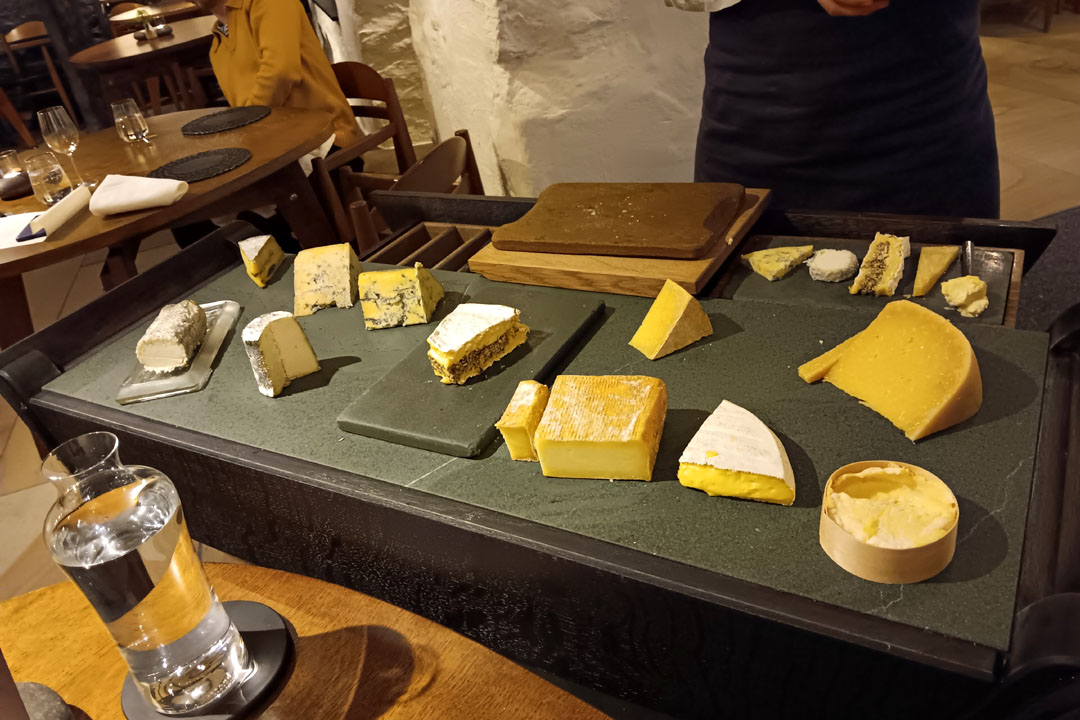 L'Enclume Cheese Trolley