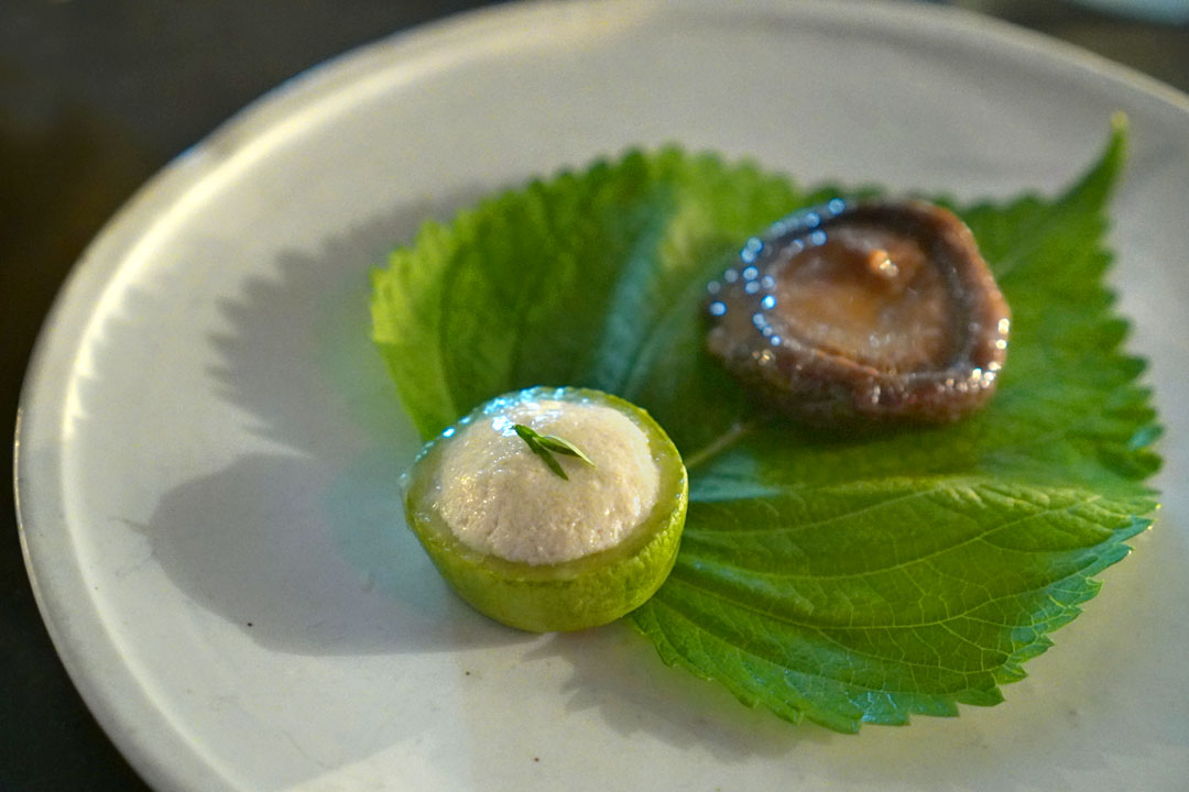 Braised Chunjinam pyogo (표고버섯조청조림)