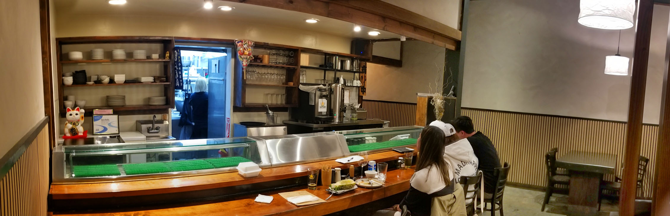 Yakitori Nishi Interior