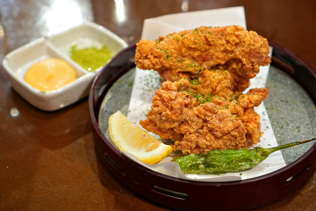 烏の唐揚げ 'Karaage' Japanese Style Soy Marinated, Fried Chicken