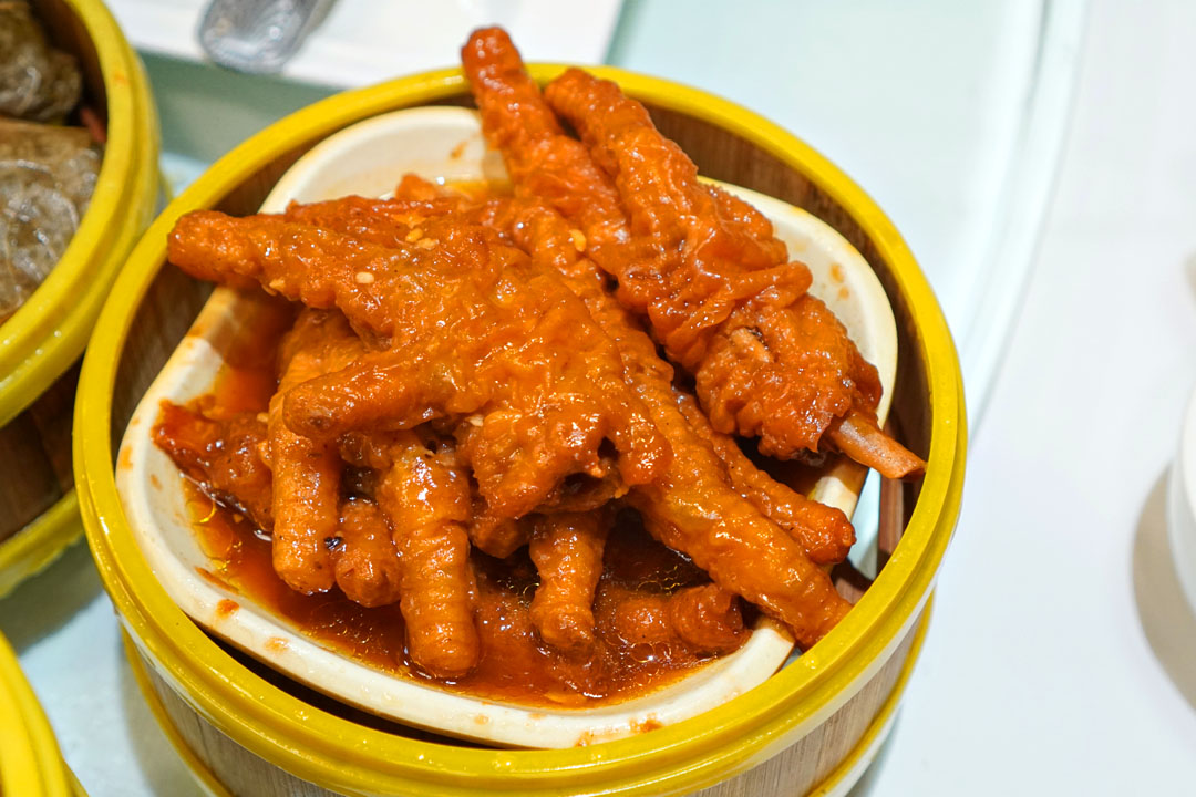 椒醬鳳爪 Steamed Chicken Feet